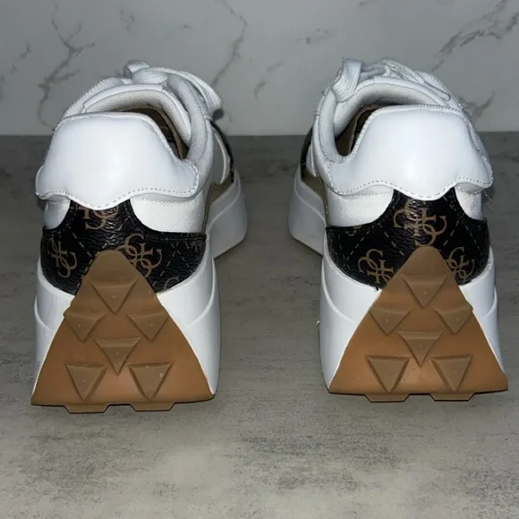 Guess Calebb Logo Print Sneaker - Picture 7 of 11